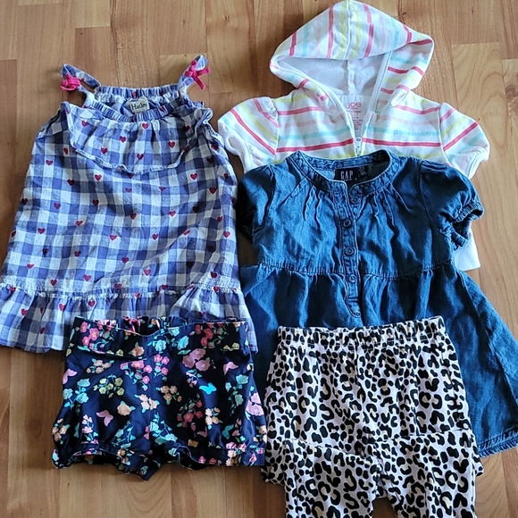 5 Piece Baby Bundle - Picture 1 of 6